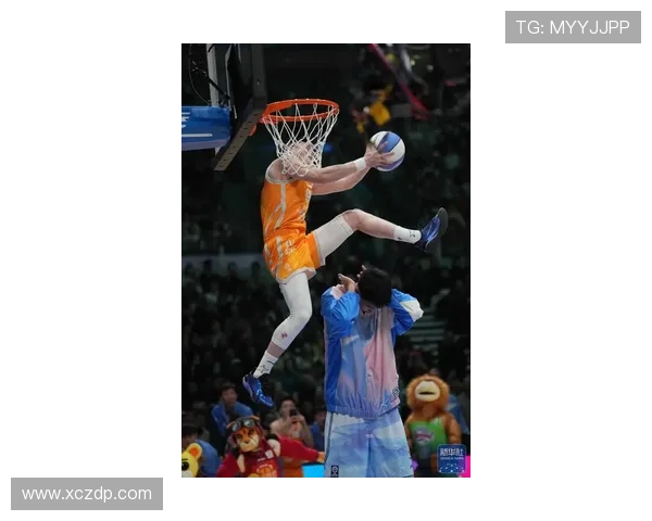 张鼎岩扣篮夺冠胡明轩再称王